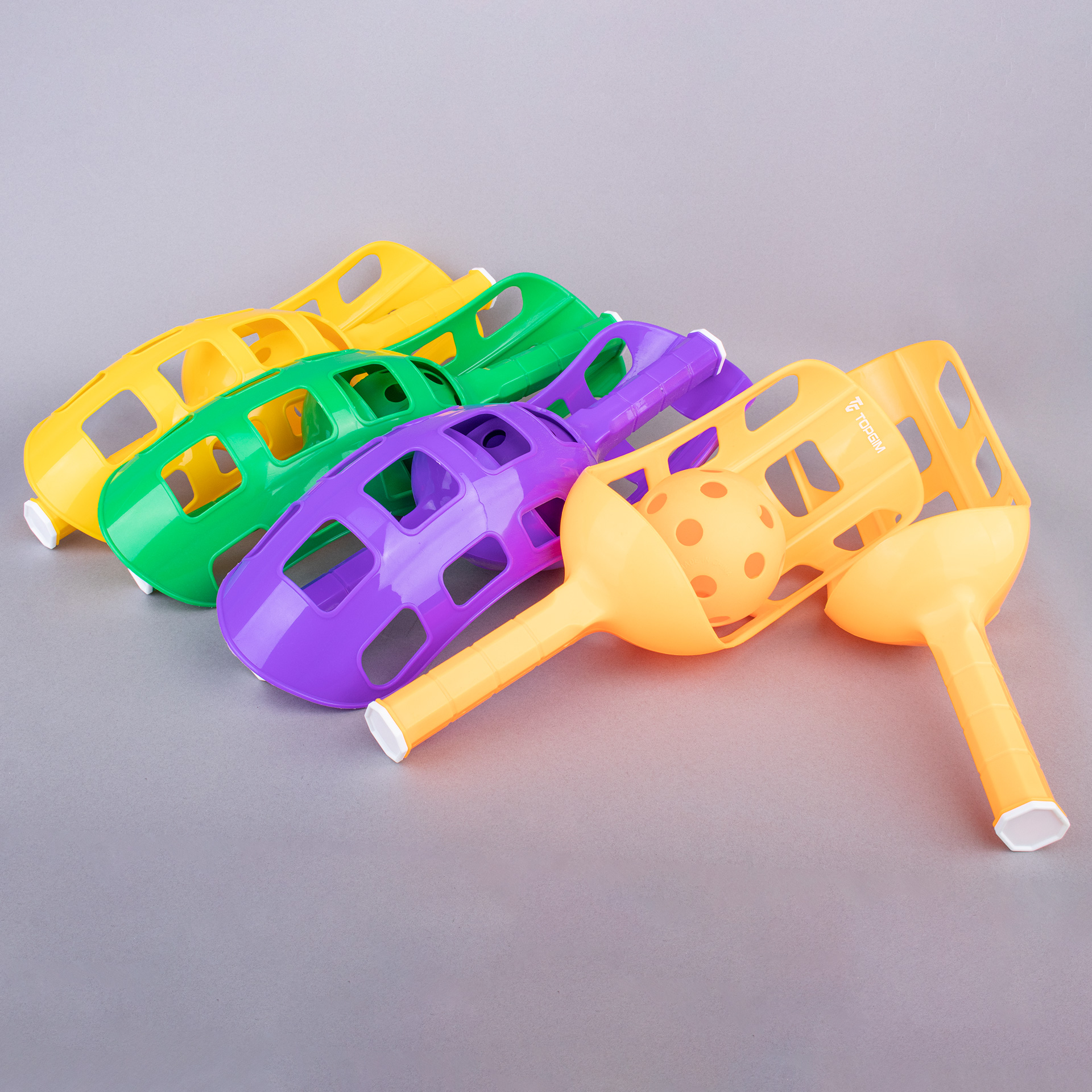 THROW AND CATCH GAME