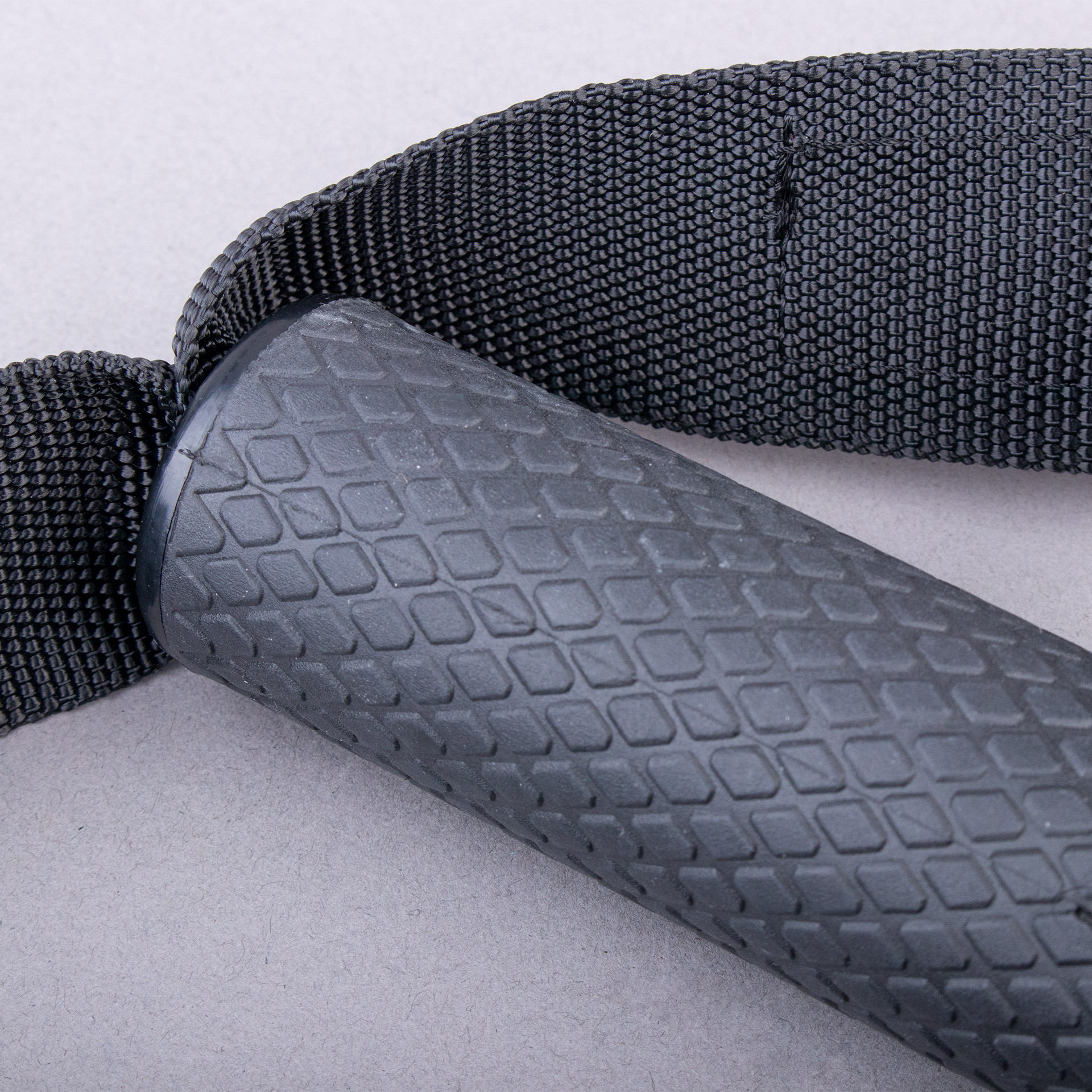 SINGLE HANDLE WITH STRAP