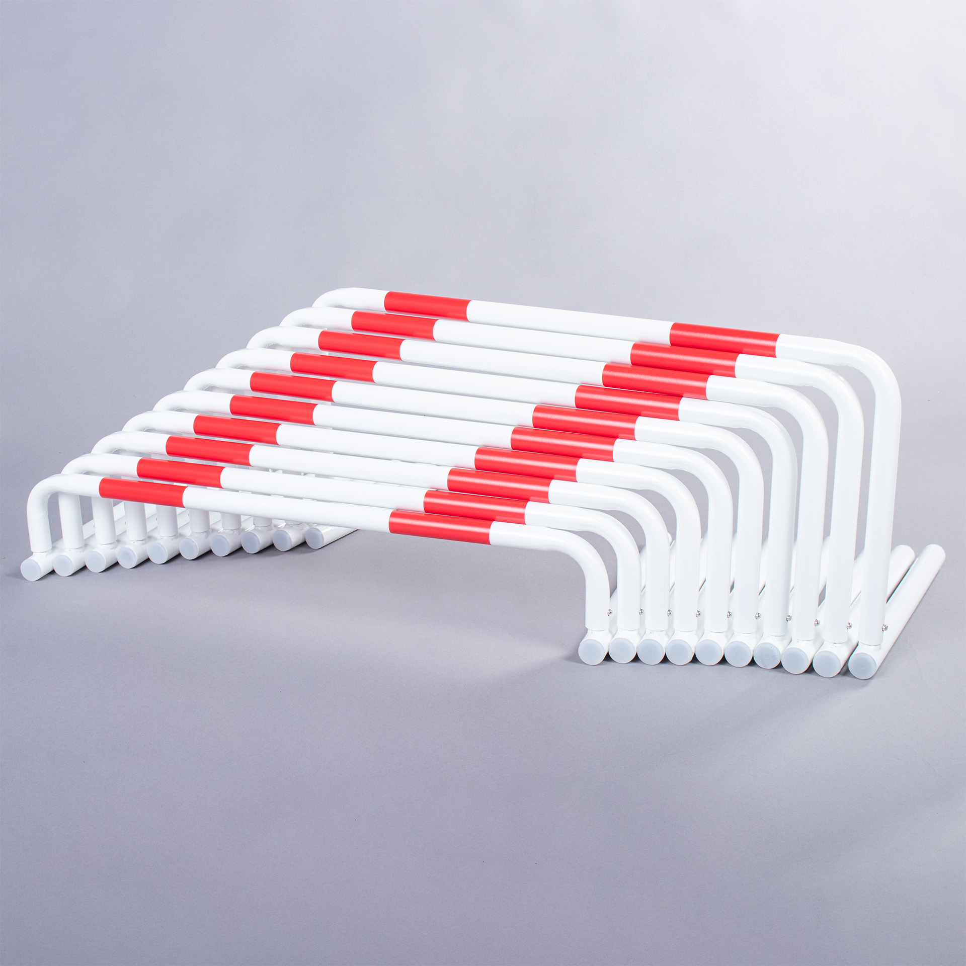 SET OF 10 HURDLES WITH DIFFERENT HEIGHTS