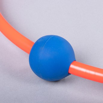 HOOP WITH COLORED BALLS FOR TRAINING