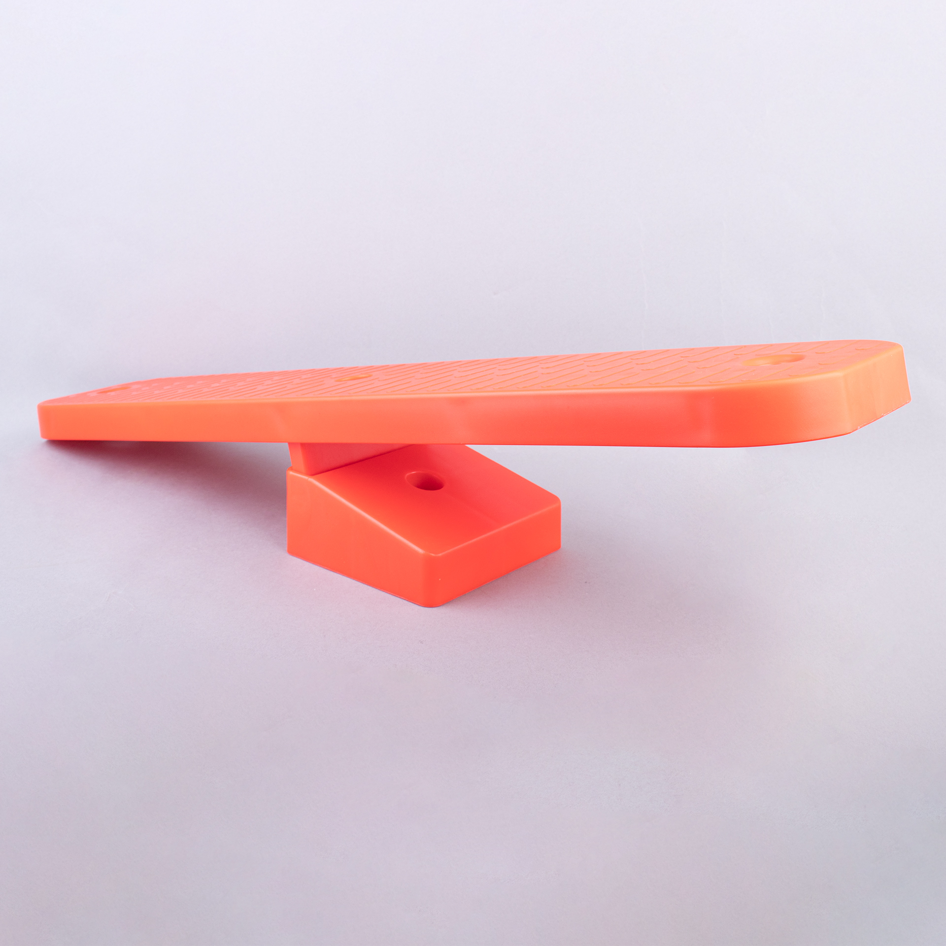 BALANCE BOARD WITH INSTABILITY BASE