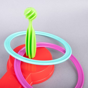 RING THROWING GAME