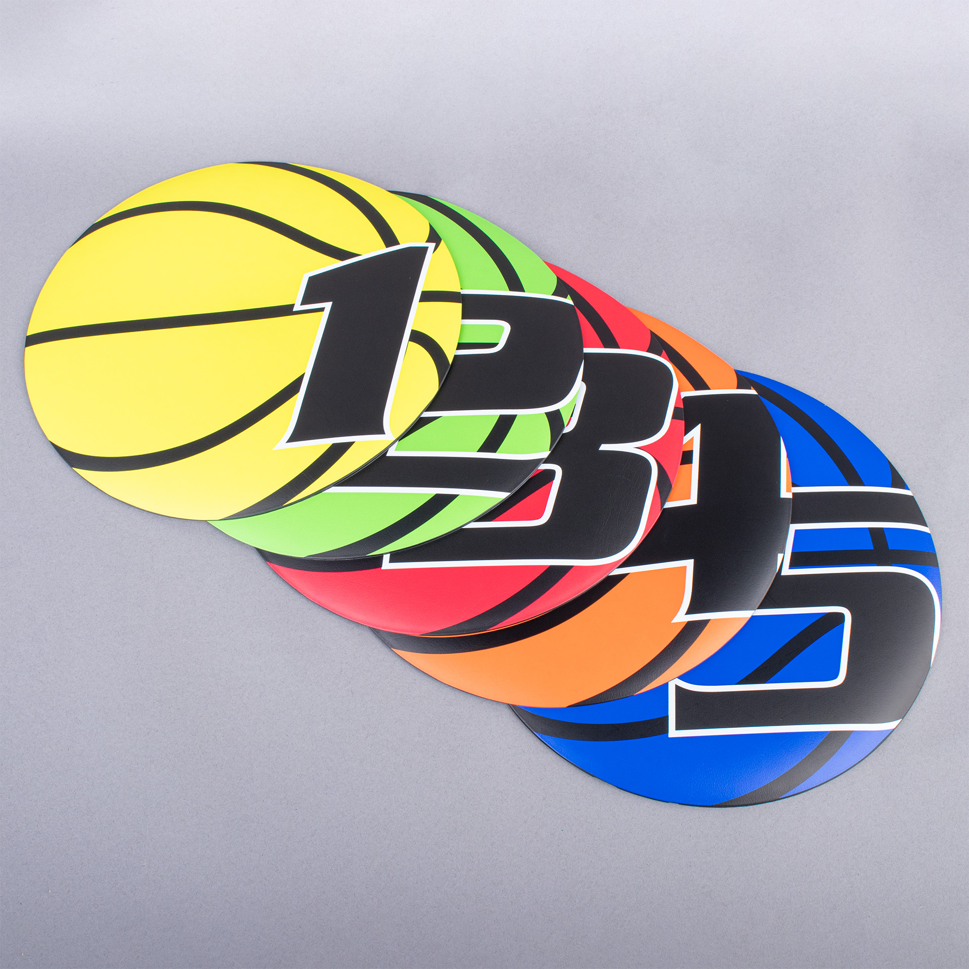 SET OF 5 FLOOR MARKERS FOR THROWING GAMES