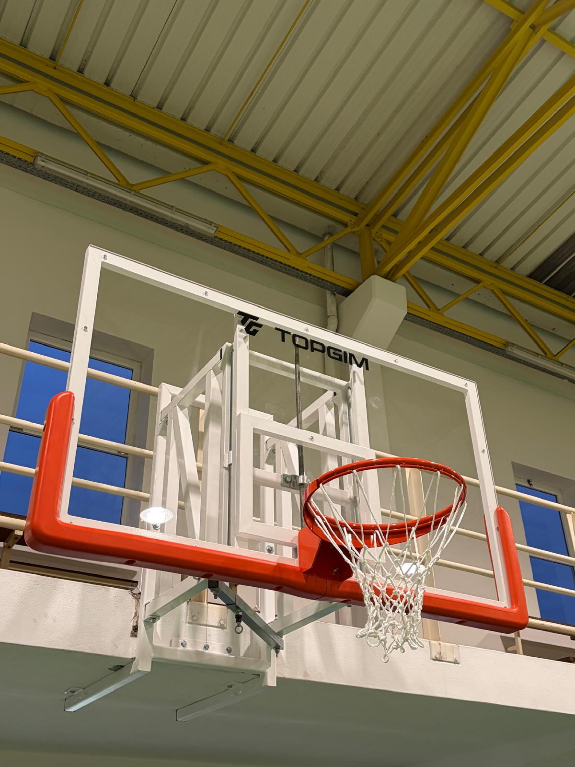 OFFICIAL BASKETBALL SET WITH SIDE FOLDING AND HEIGHT ADJUSTMENT