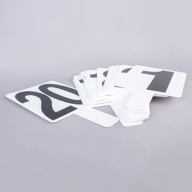 SET OF NUMBERED VOLLEYBALL BOARDS (20 PIECES)