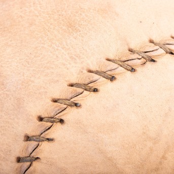 MEDICINAL BALL TRADITIONAL LEATHER