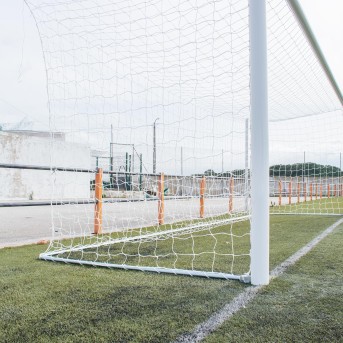 PROFESSIONAL FOOTBALL GOAL 11 BOX