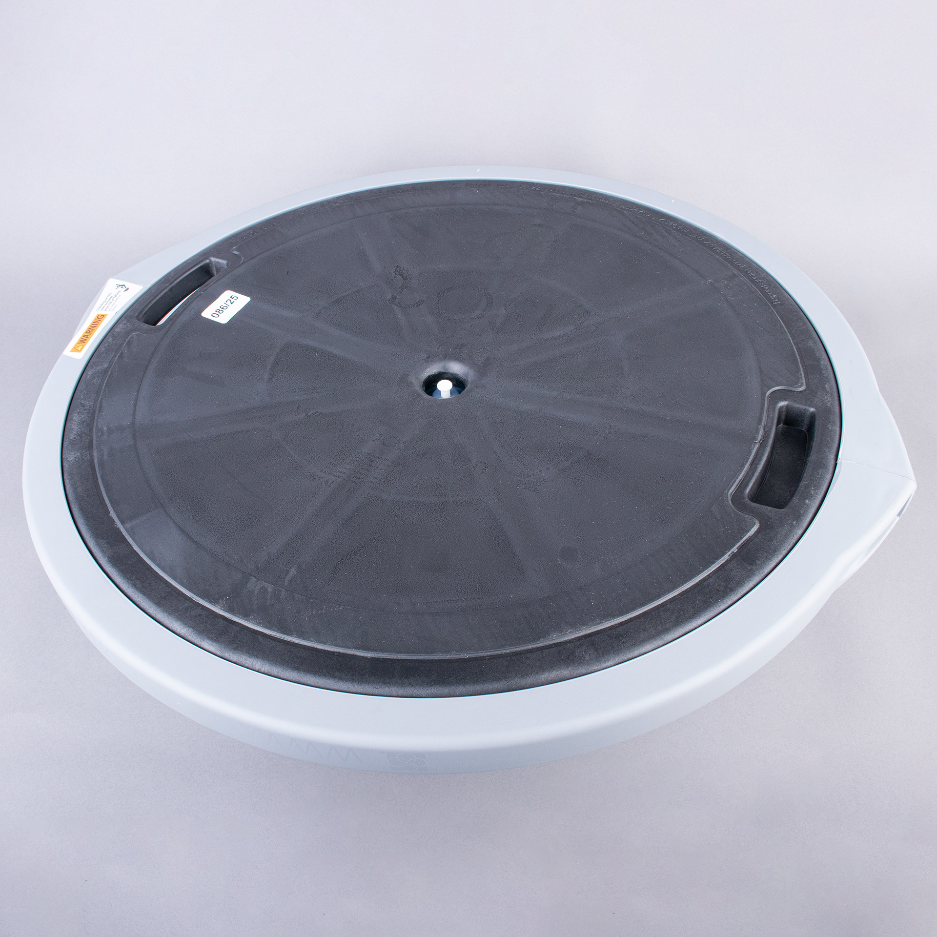 BOSU BALANCE TRAINER