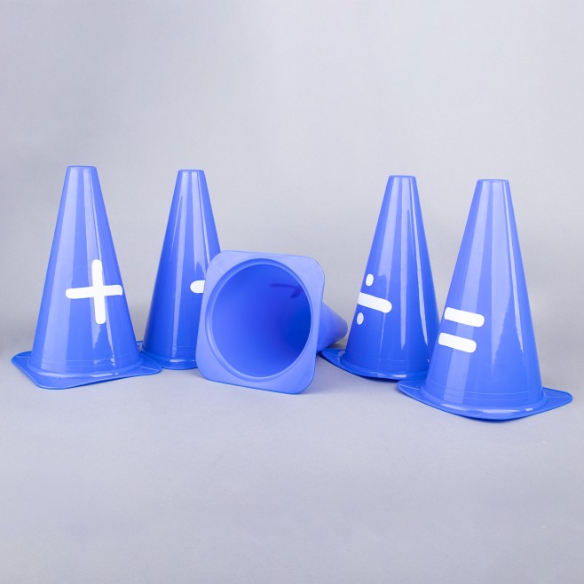 SET DE 5 CONOS CON S�MBOLOS MATEM�TICOS