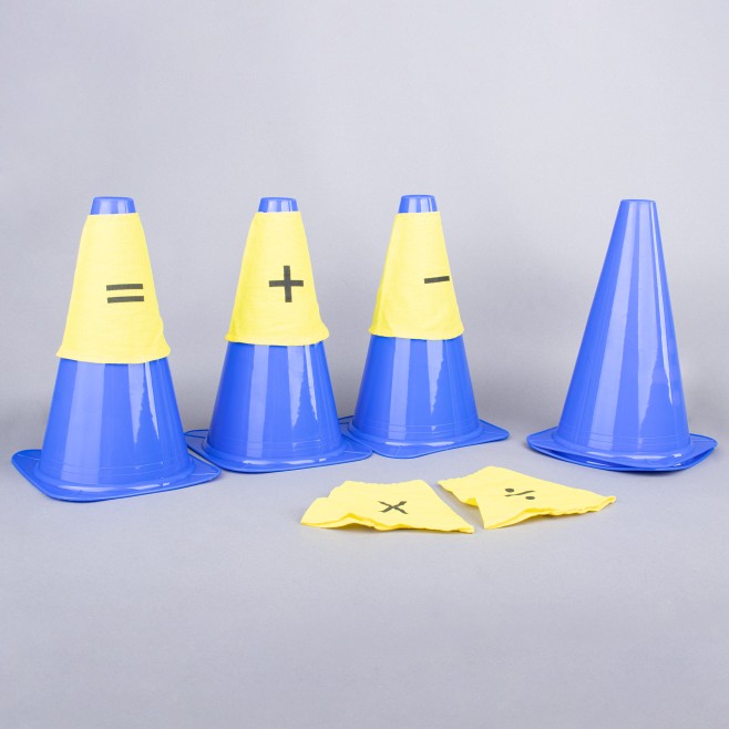 SET OF 5 COVERS WITH MATHEMATICAL SYMBOLS FOR CONES