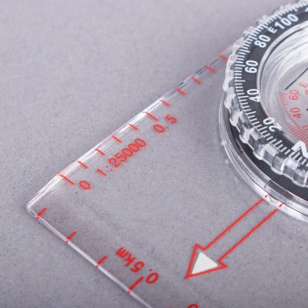 TRANSPARENT SCHOOL THUMB COMPASS WITH STRAP
