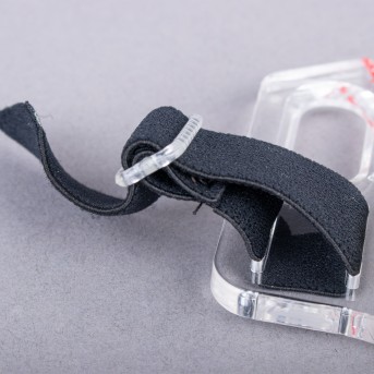 THUMB COMPASS FOR ORIENTEERING