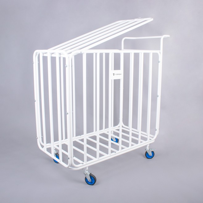 TROLLEY FOR STORING AND TRANSPORTING MATERIALS
