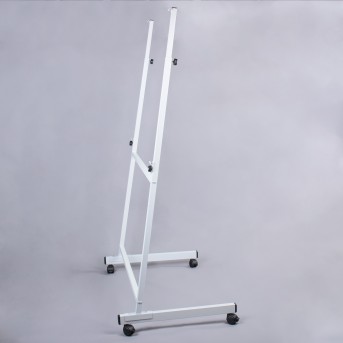 SIMPLE STAND WITH WHEELS