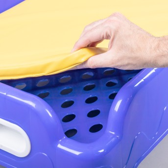 KINDERGARTEN BED WITH MAT