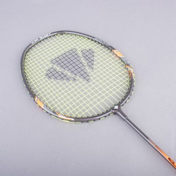 CARLTON SOLAR 600 BADMINTON RACKET