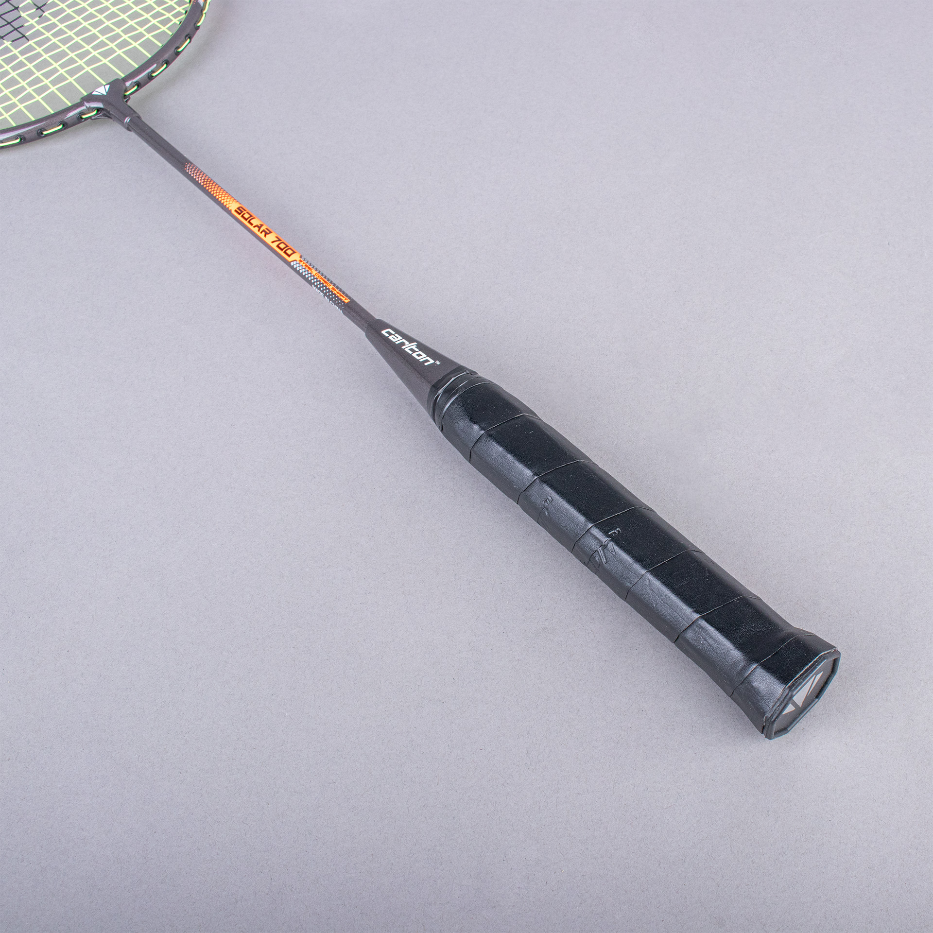 RAQUETA BADMINTON CARLTON SOLAR 600