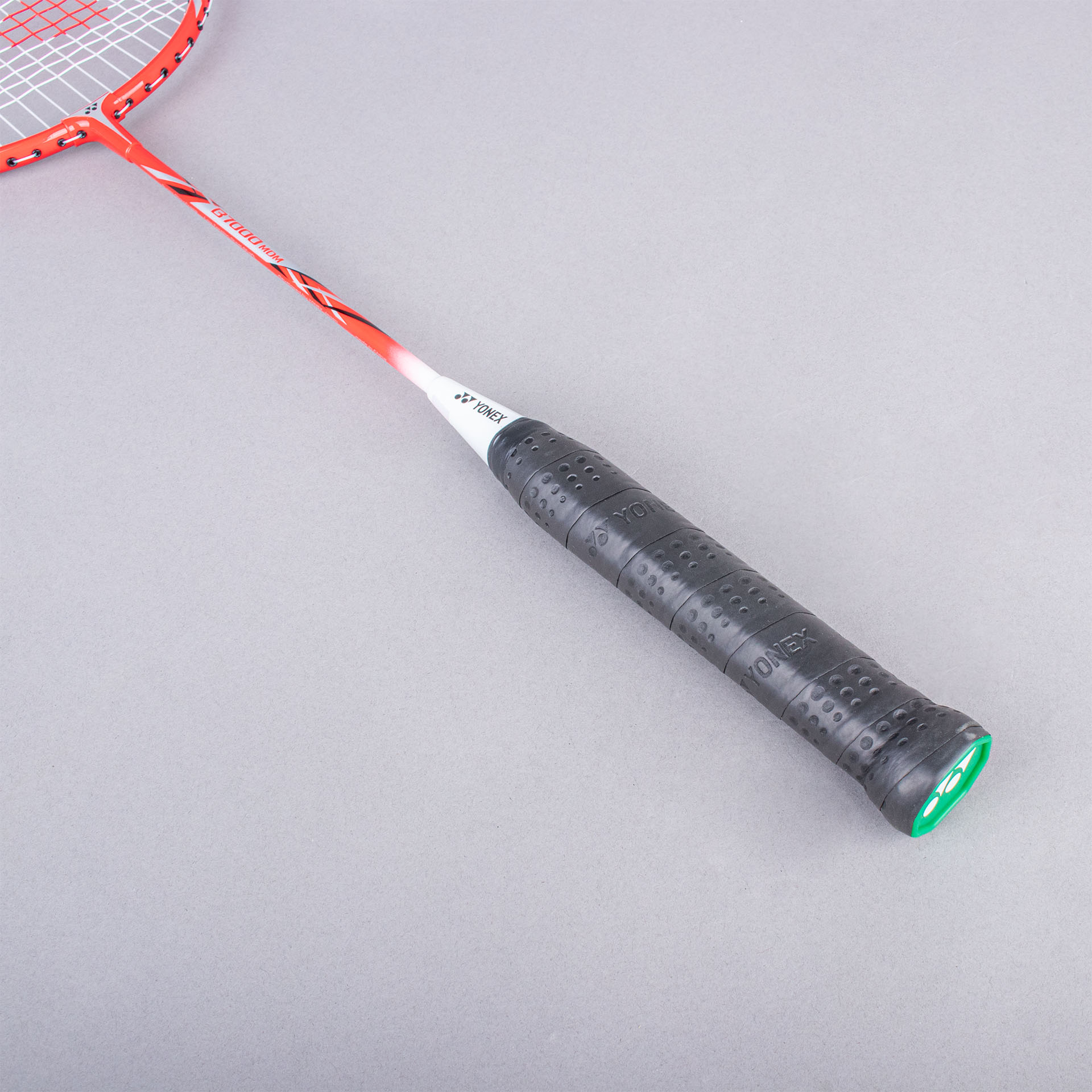 RAQUETE BADMINTON YONEX BASIC 7000
