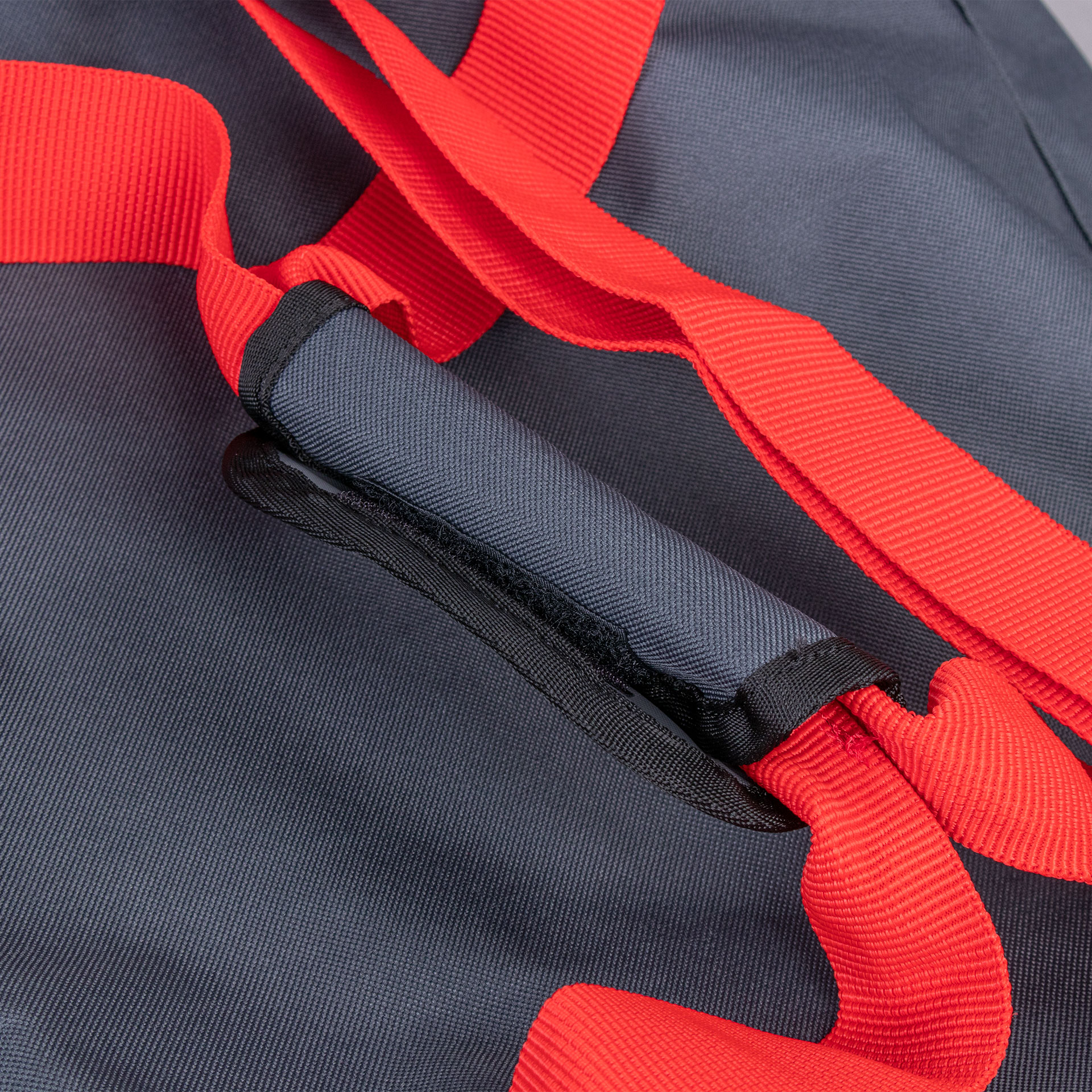SACO DESPORTIVO UHLSPORT ESSENTIAL 2.0 (75 LITROS)