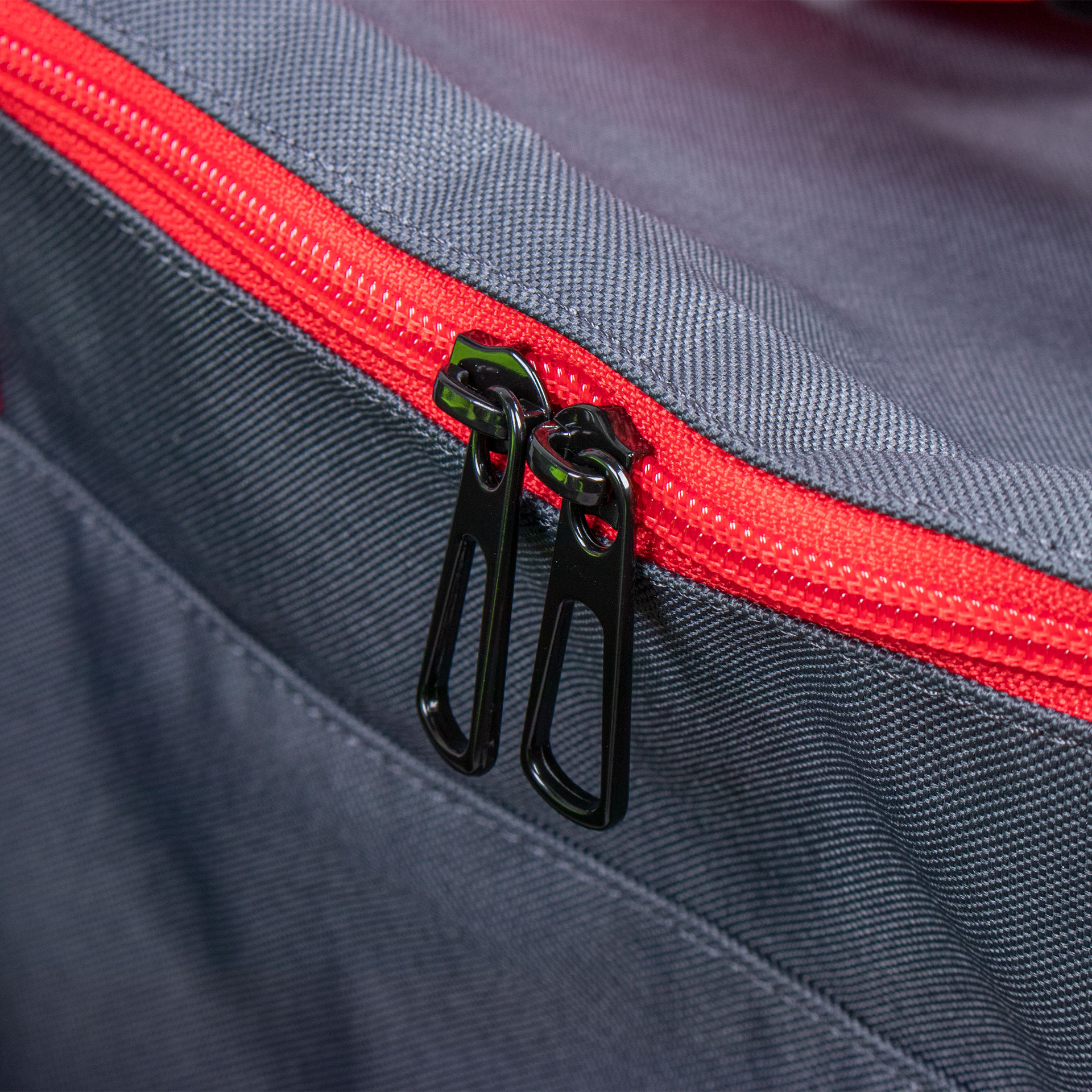 SACO DESPORTIVO UHLSPORT ESSENTIAL 2.0 (75 LITROS)