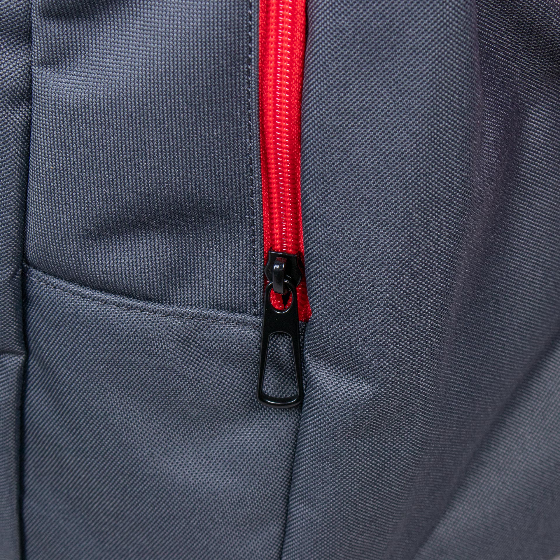 SACO DESPORTIVO UHLSPORT ESSENTIAL 2.0 (75 LITROS)