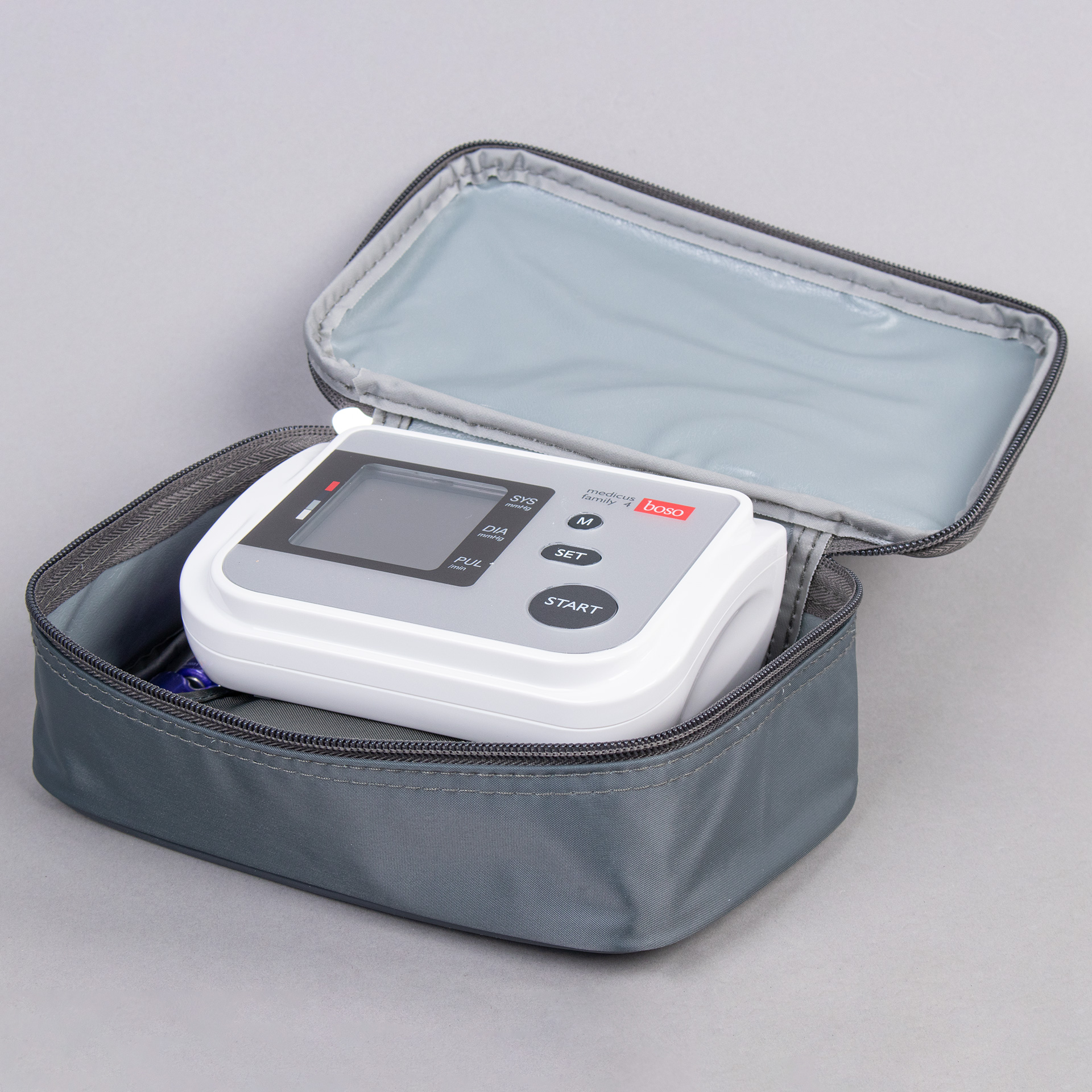 BOSO MEDICUS FAMILY 4 BLOOD PRESSURE MONITOR