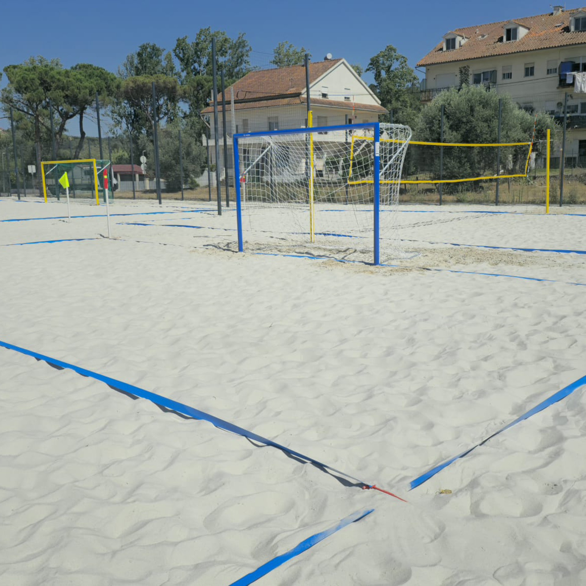 ROUND ALUMINUM BEACH HANDBALL GOAL
