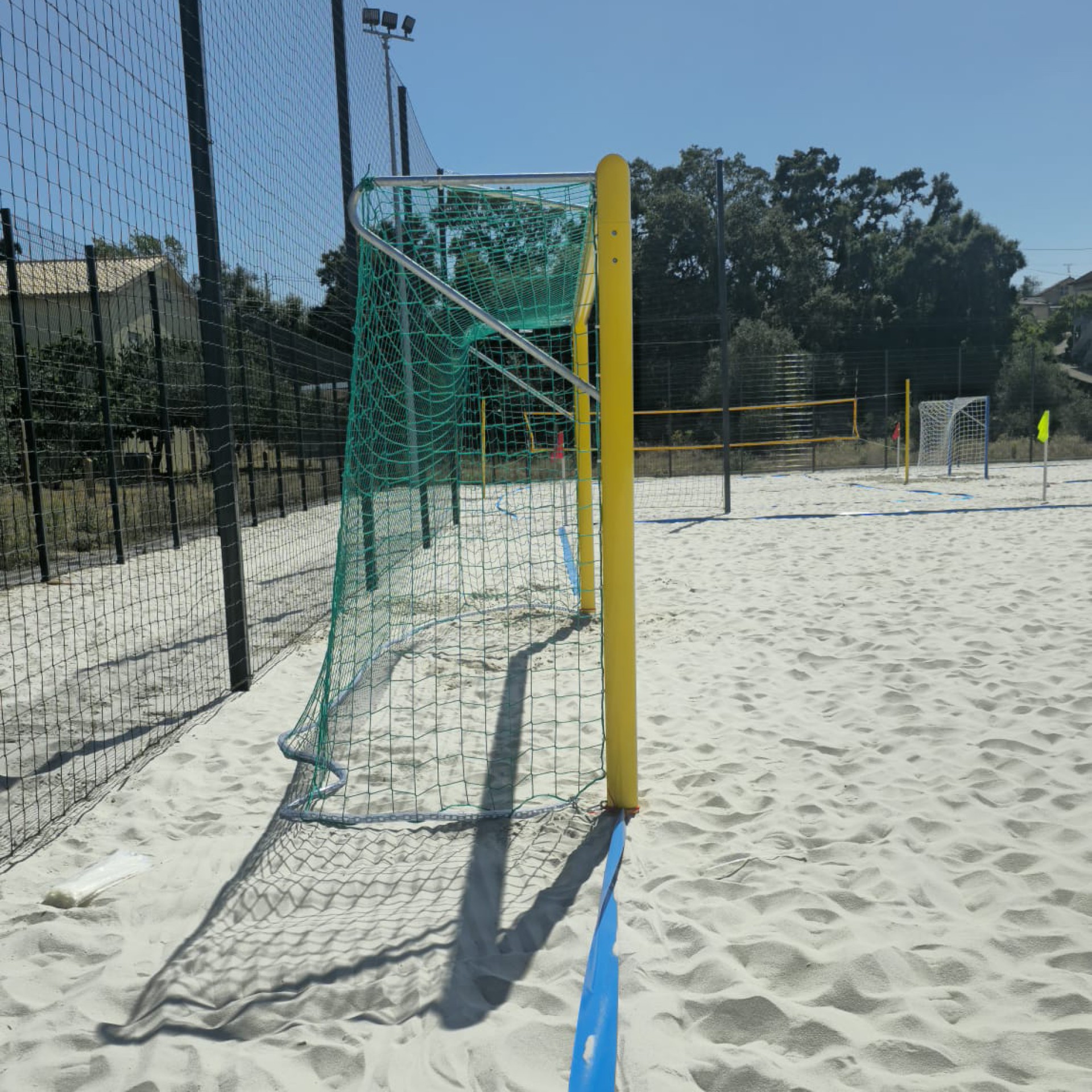 PROFESSIONAL BEACH SOCCER GOAL