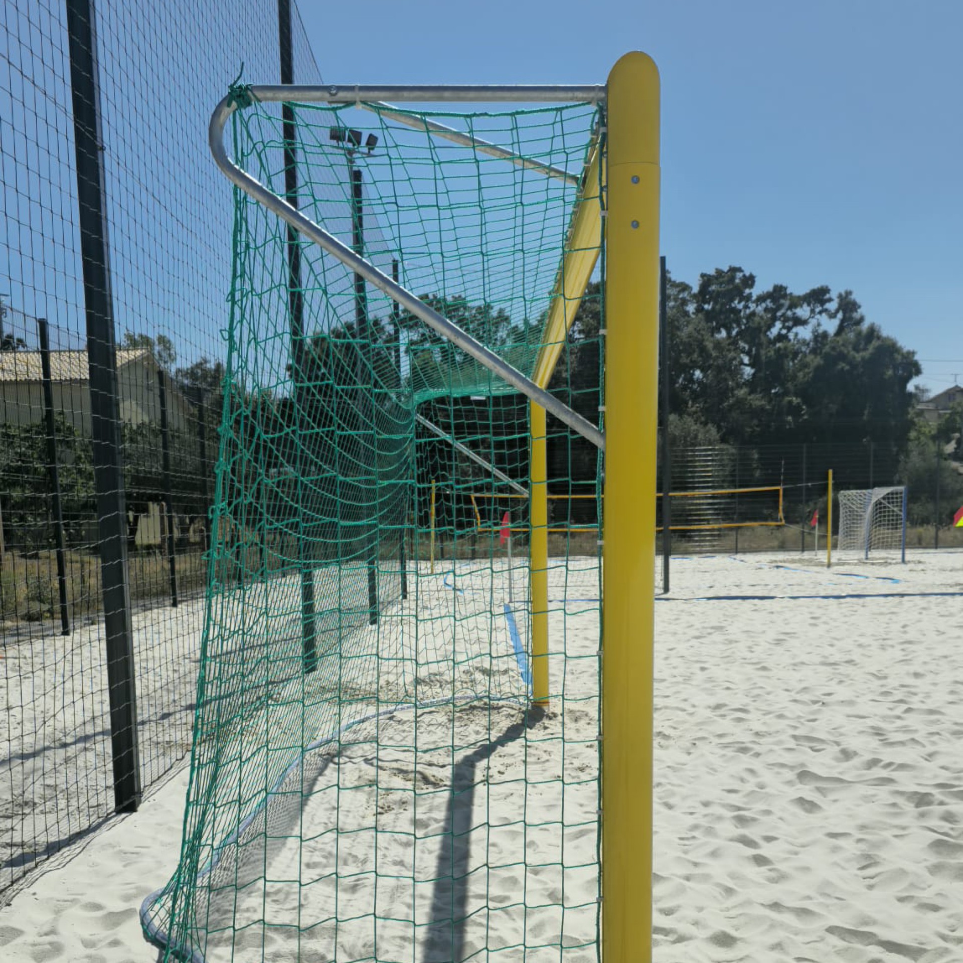 PROFESSIONAL BEACH SOCCER GOAL