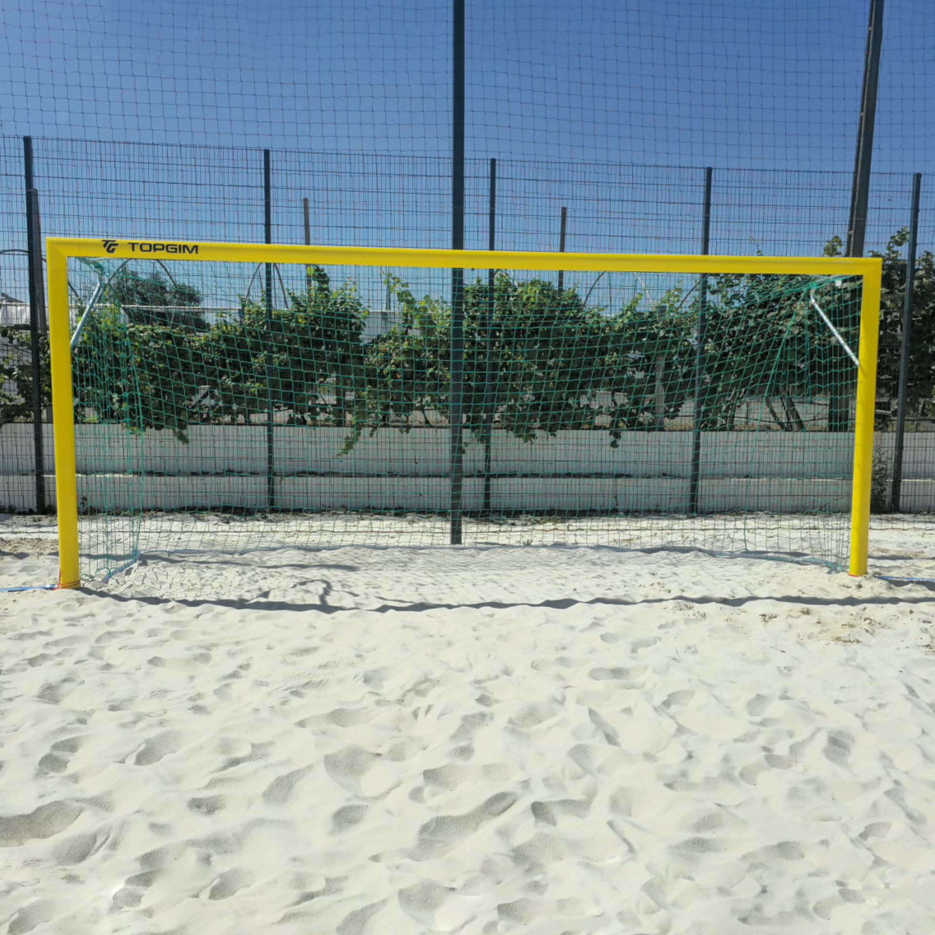 PROFESSIONAL BEACH SOCCER GOAL