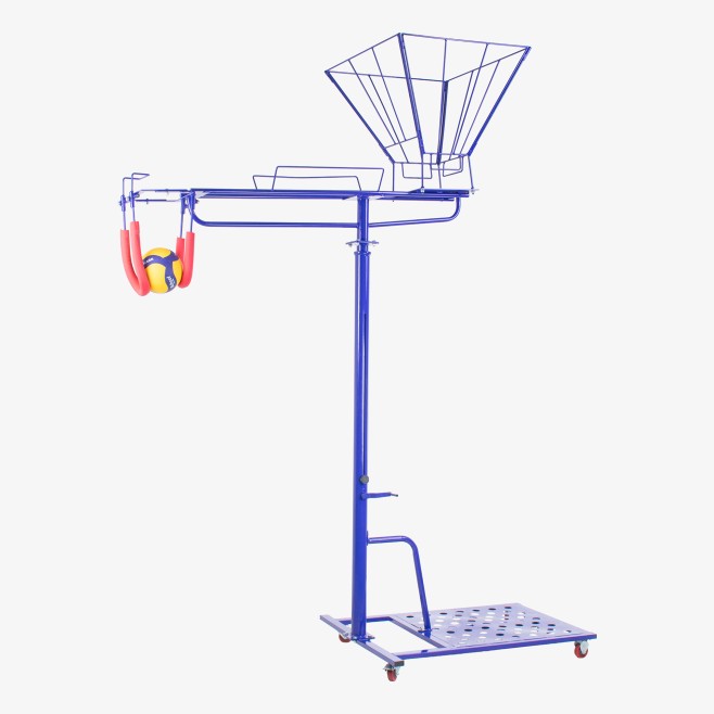 MACHINE FOR PRACTISING SHOTS AND STRIKES